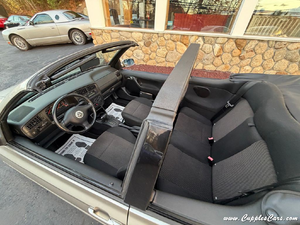 2001 Volkswagen Cabrio Image 24