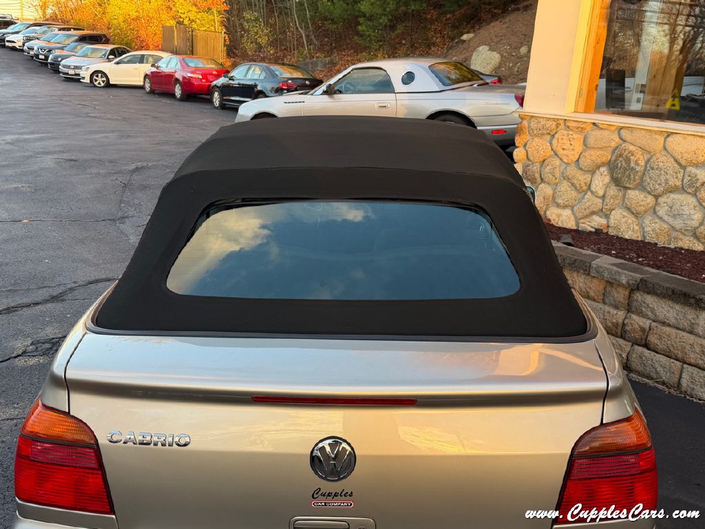 2001 Volkswagen Cabrio Image 28