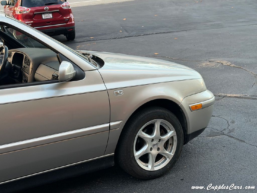 2001 Volkswagen Cabrio Image 45