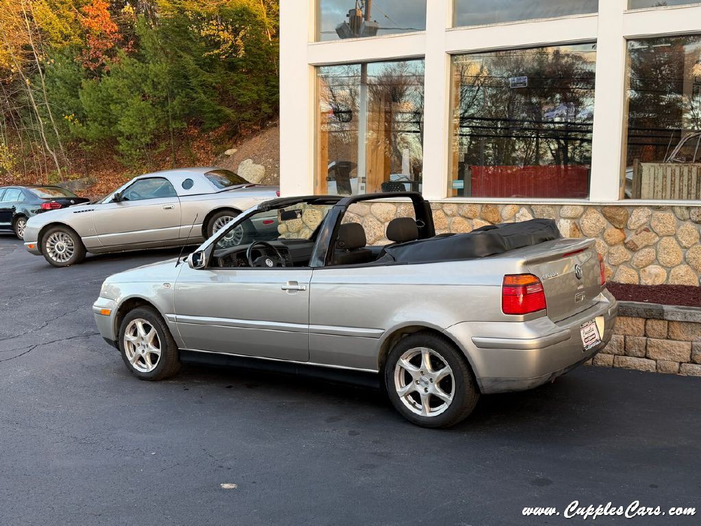 2001 Volkswagen Cabrio Image 3