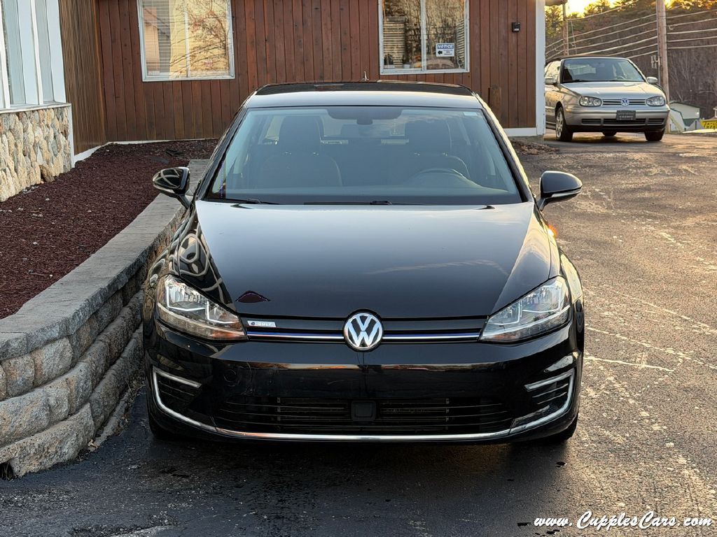 2019 Volkswagen Golf Image 12