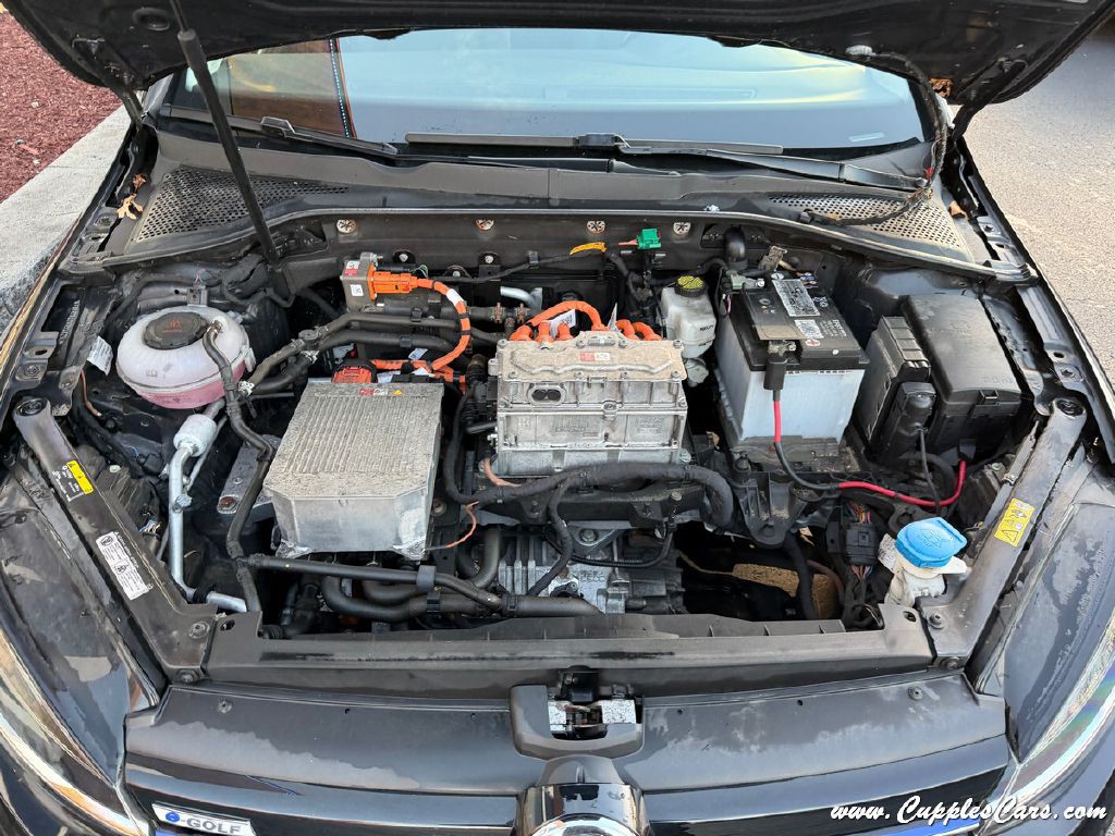 2019 Volkswagen Golf Image 13