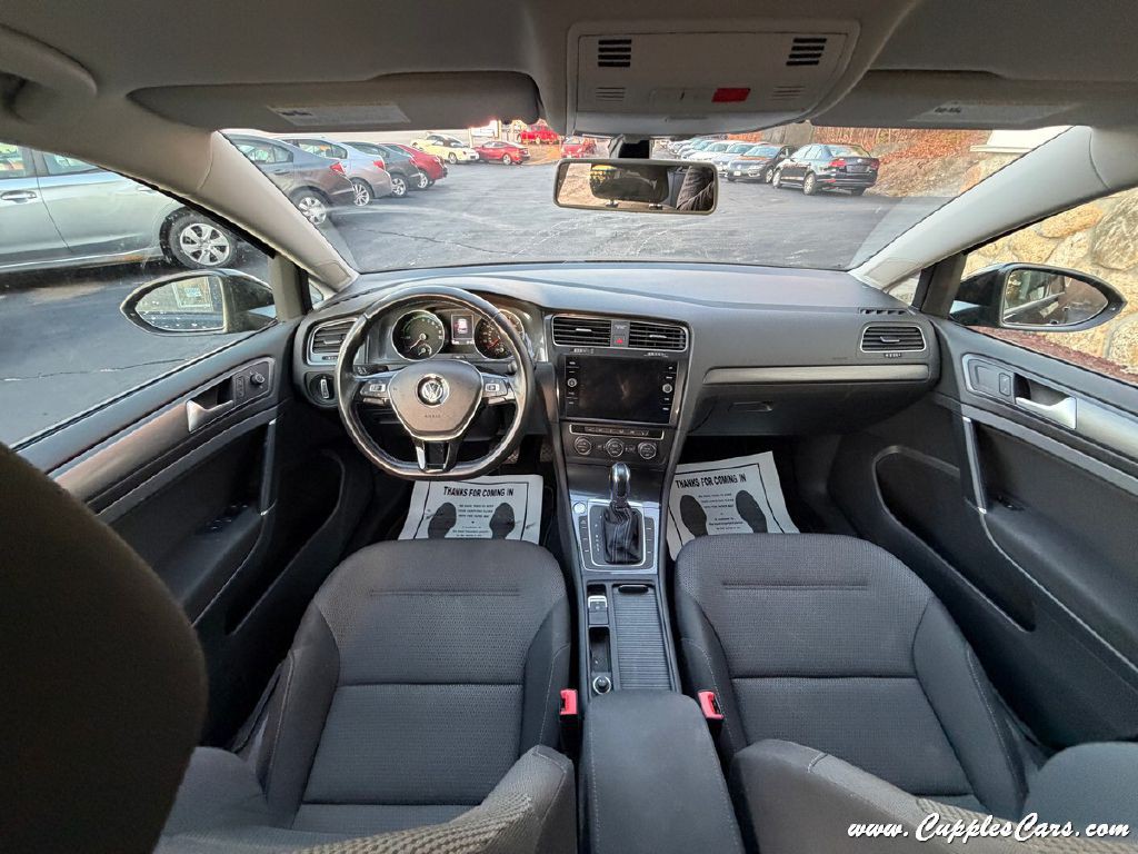 2019 Volkswagen Golf Image 20
