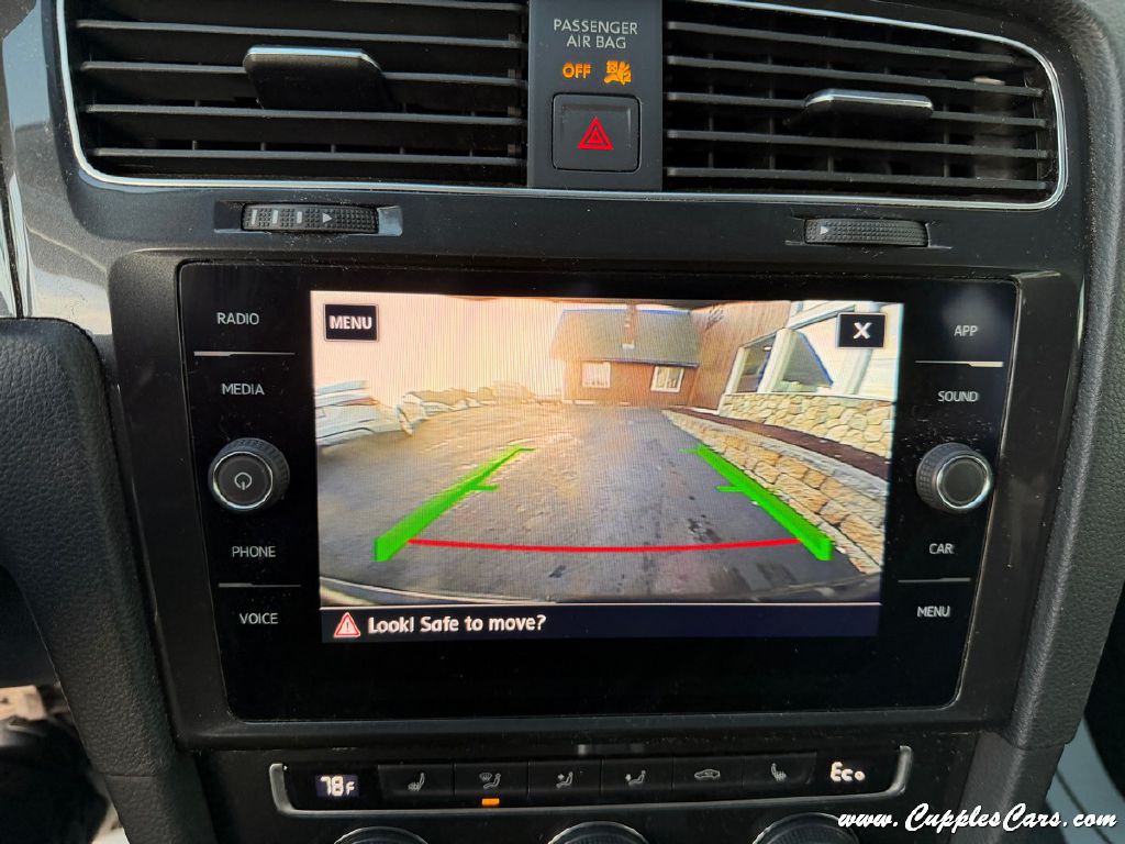 2019 Volkswagen Golf Image 24