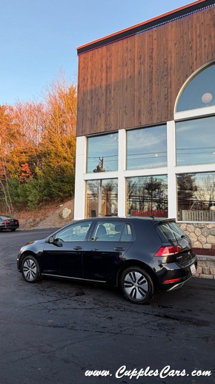 2019 Volkswagen Golf Image 27