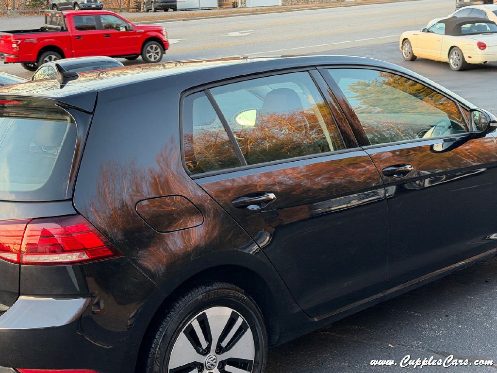 2019 Volkswagen Golf Image 37