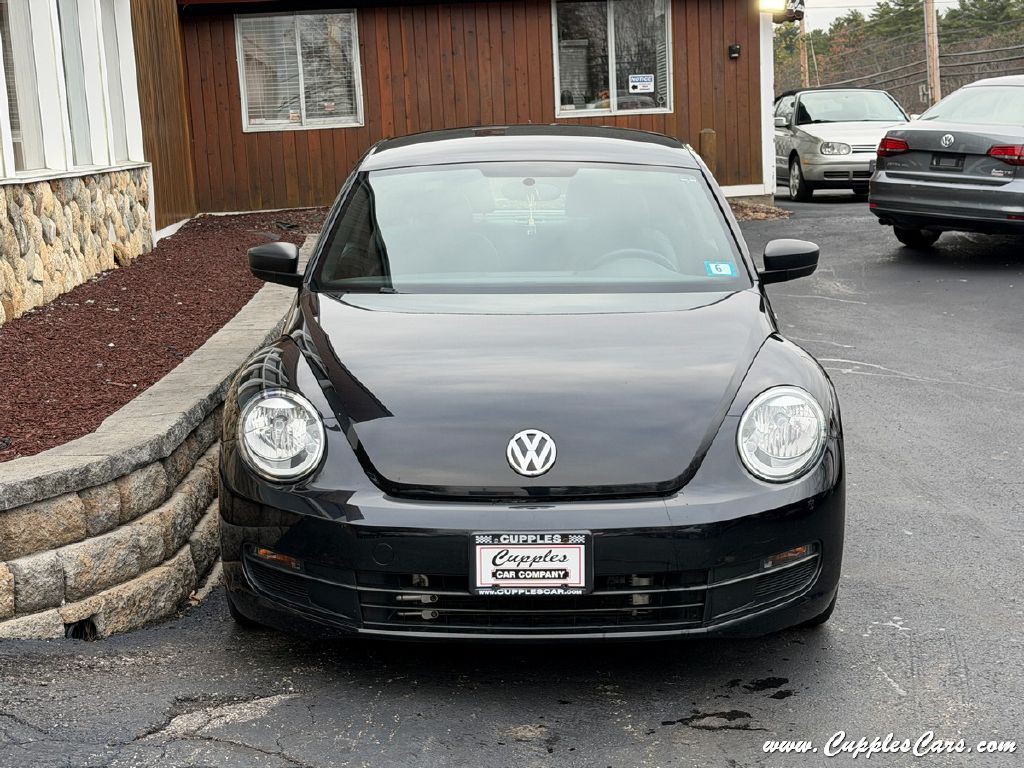 2016 Volkswagen Beetle Image 12