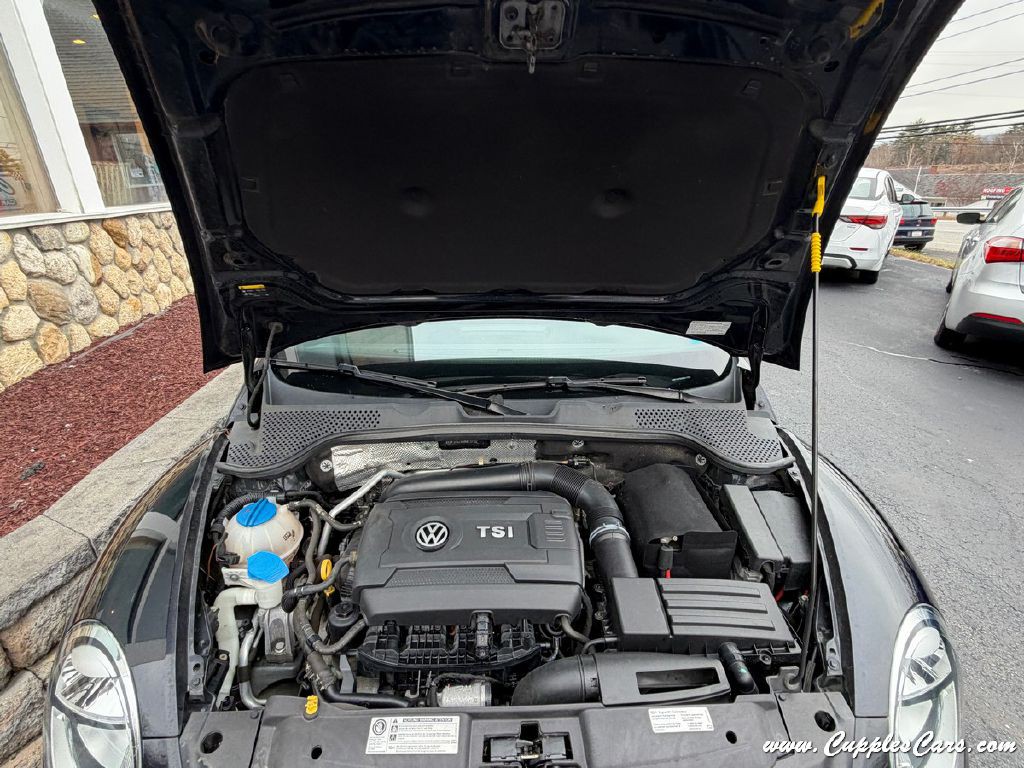 2016 Volkswagen Beetle Image 14