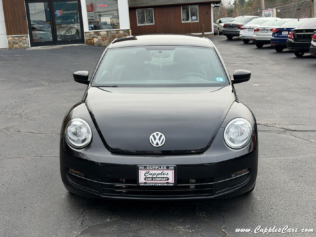 2016 Volkswagen Beetle Image 30