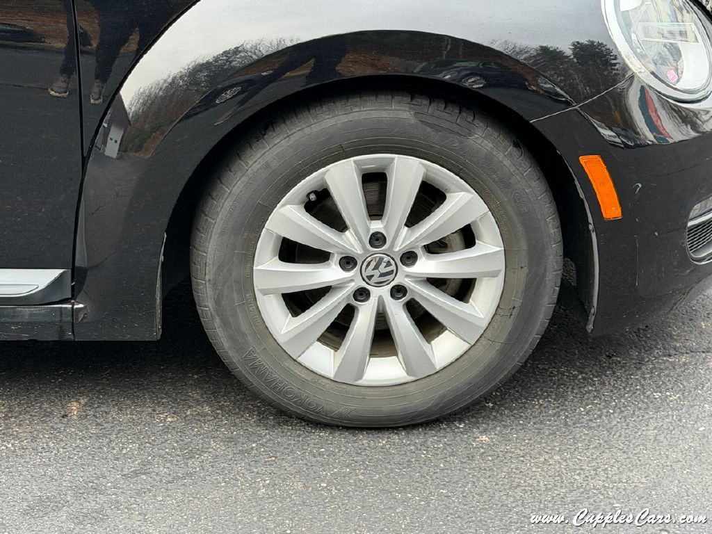2016 Volkswagen Beetle Image 38