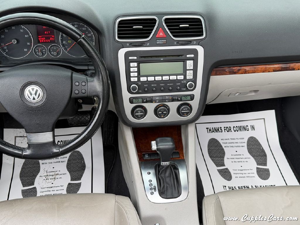 2009 Volkswagen Eos Image 21
