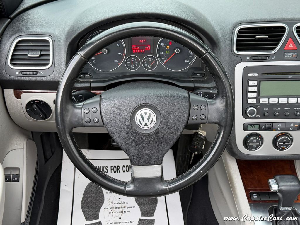 2009 Volkswagen Eos Image 22