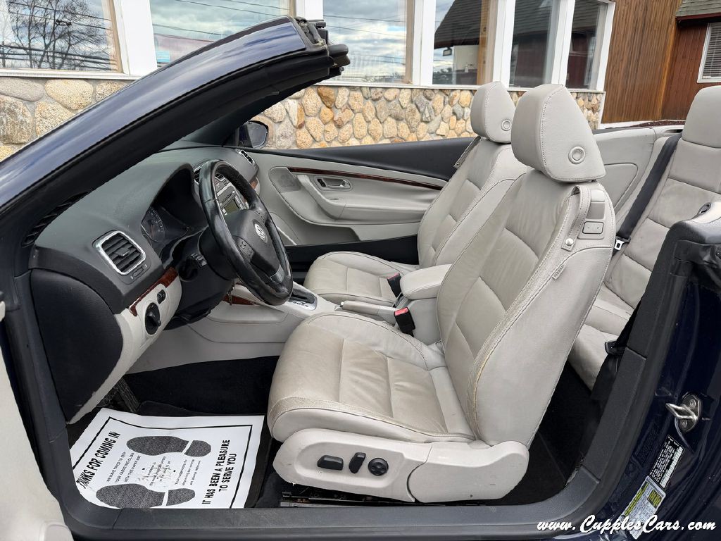 2009 Volkswagen Eos Image 4