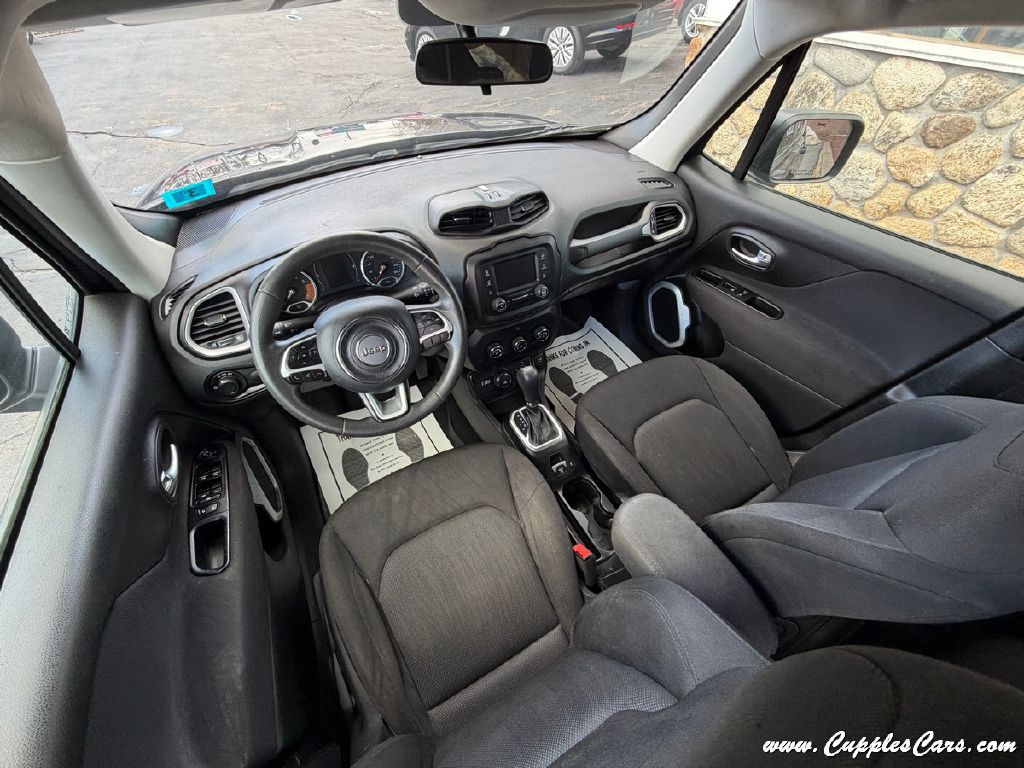 2019 Jeep Renegade Image 21