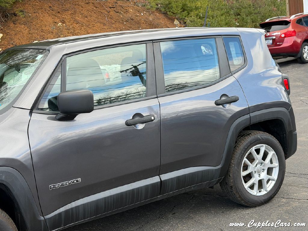 2019 Jeep Renegade Image 34