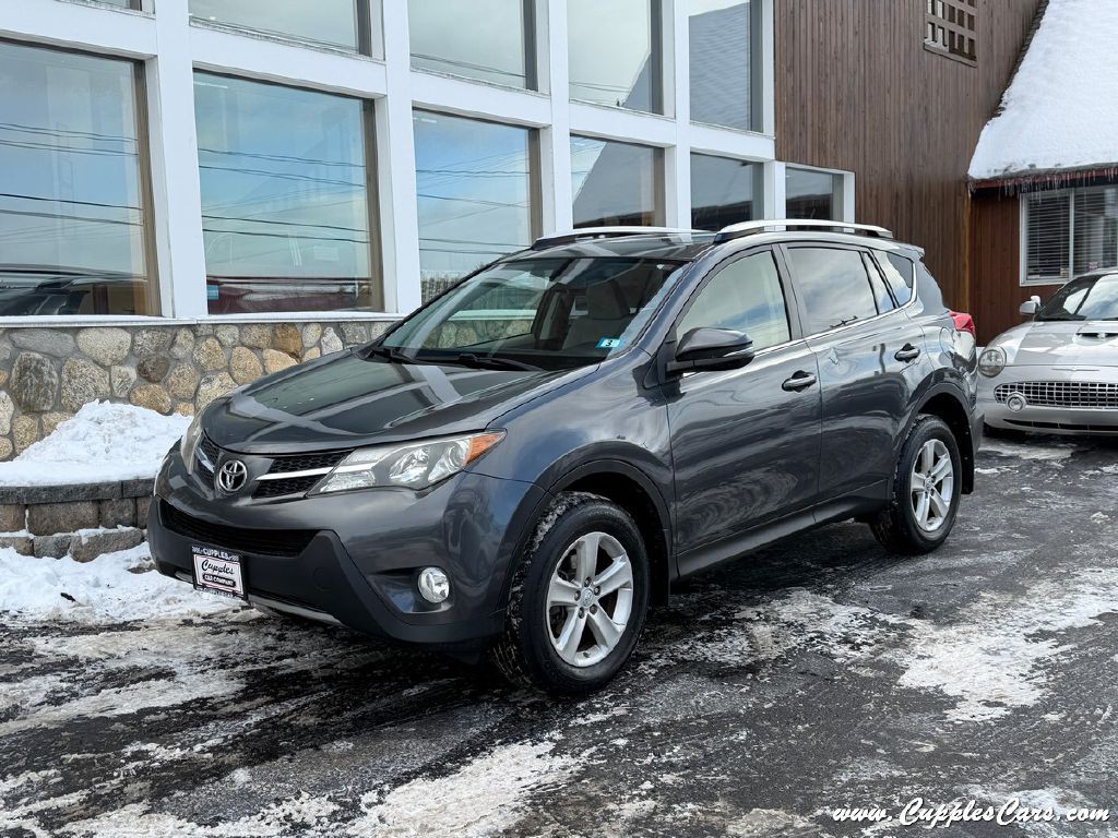 2013 Toyota Rav4 Image 12
