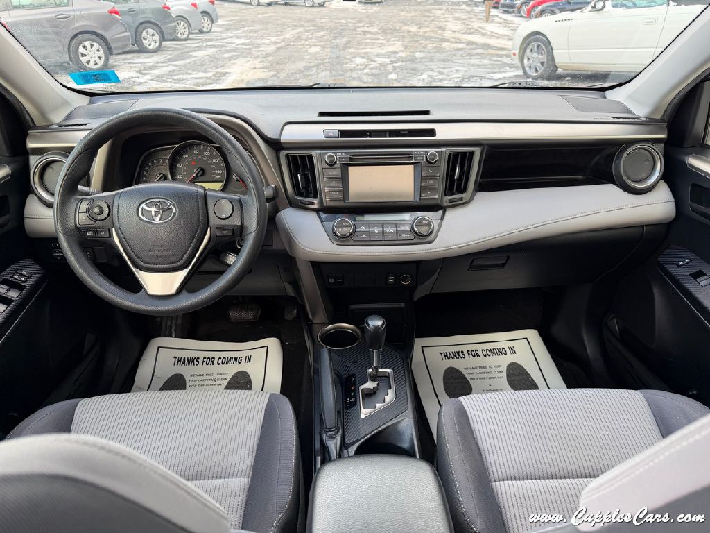 2013 Toyota Rav4 Image 16