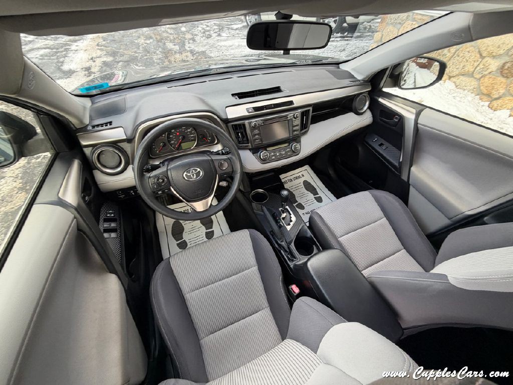 2013 Toyota Rav4 Image 22