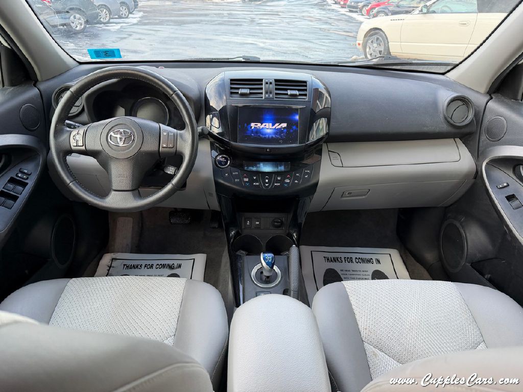 2014 Toyota Rav4 Image 15