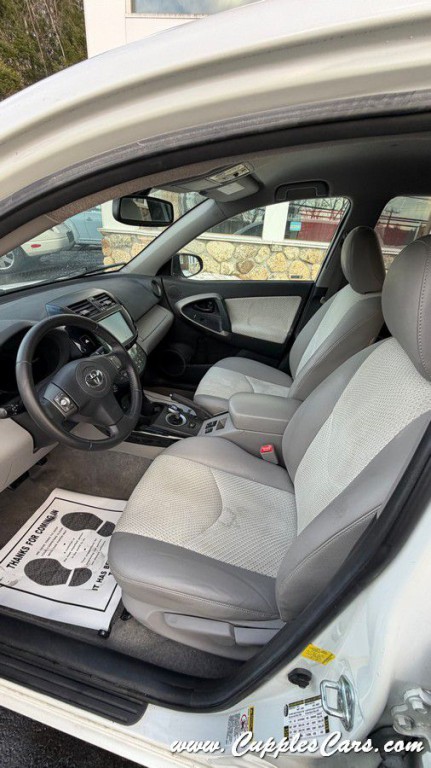 2014 Toyota Rav4 Image 29