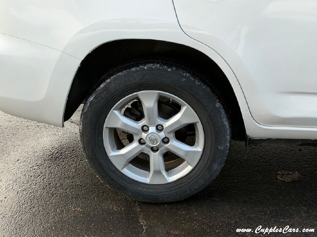 2014 Toyota Rav4 Image 43