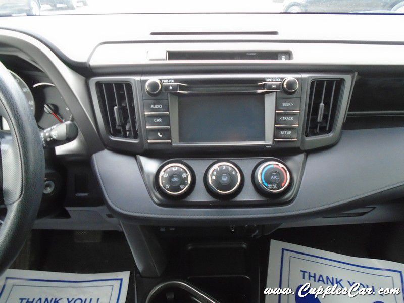 2017 Toyota Rav4 Image 15