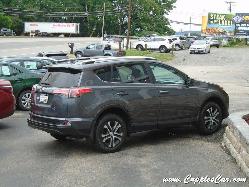 2017 Toyota Rav4 Image 27