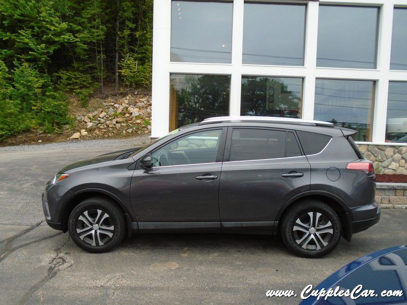 2017 Toyota Rav4 Image 29