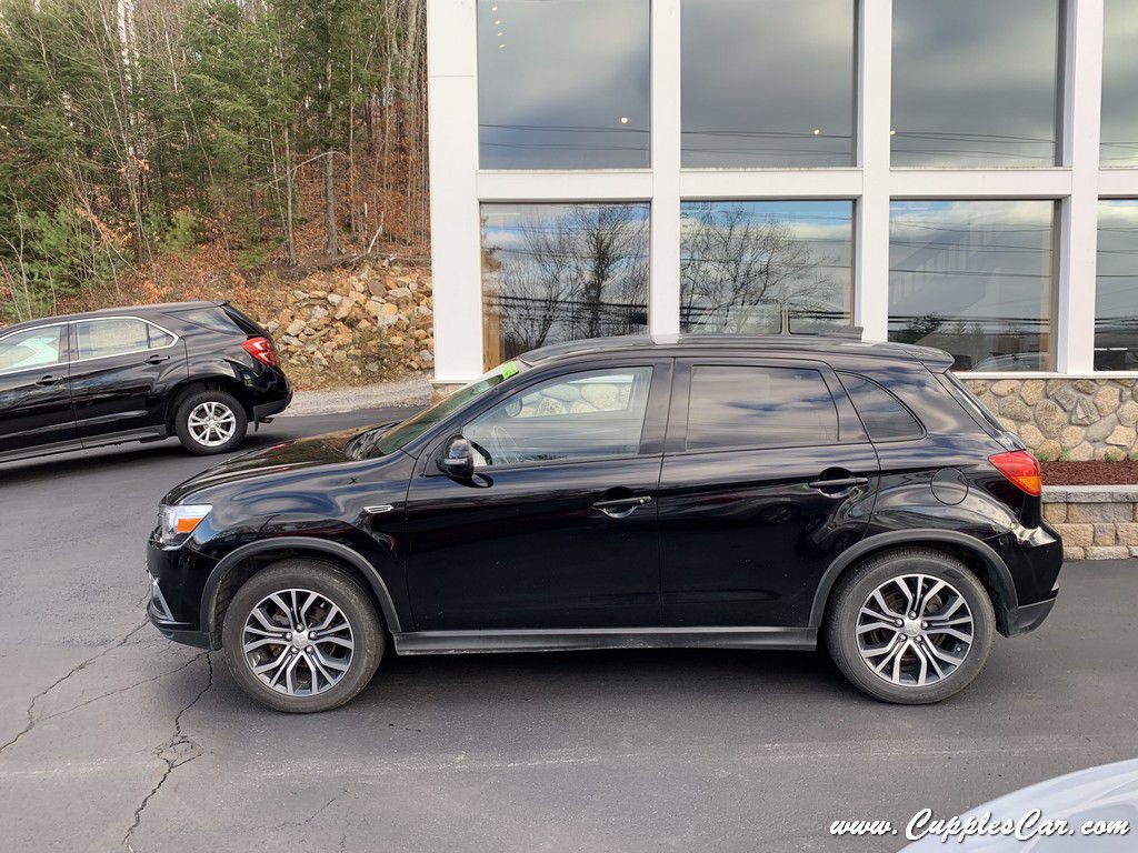 2016 Mitsubishi Outlander Image 10