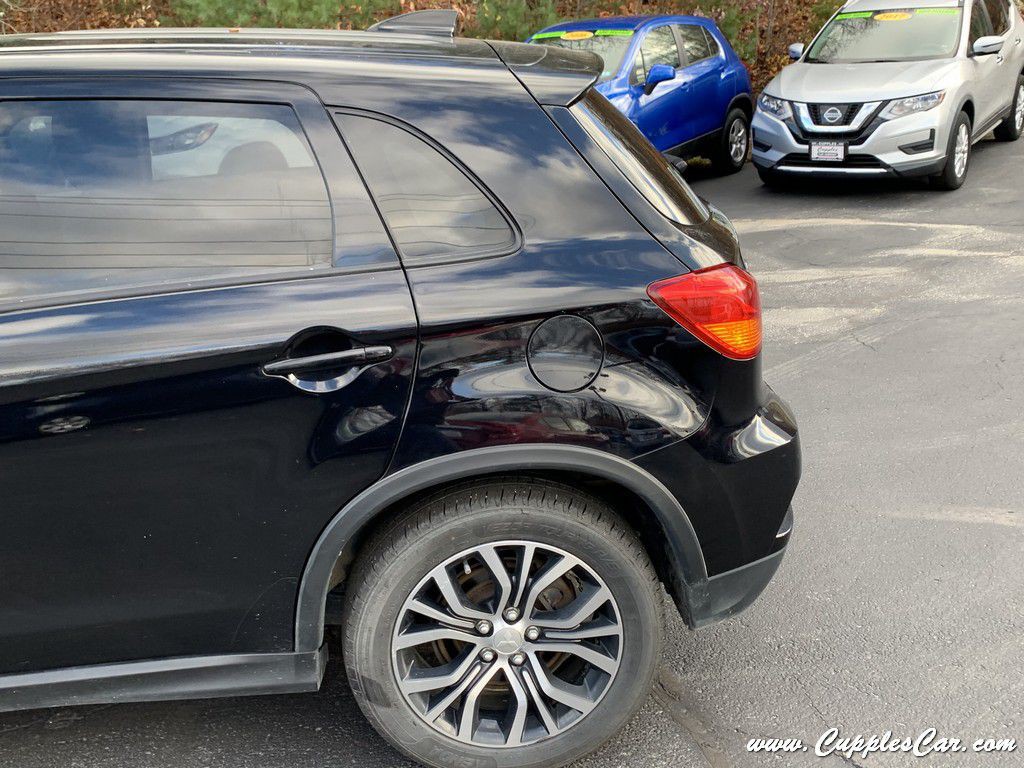 2016 Mitsubishi Outlander Image 27