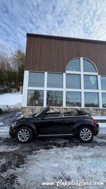 2014 Volkswagen Beetle Image 32