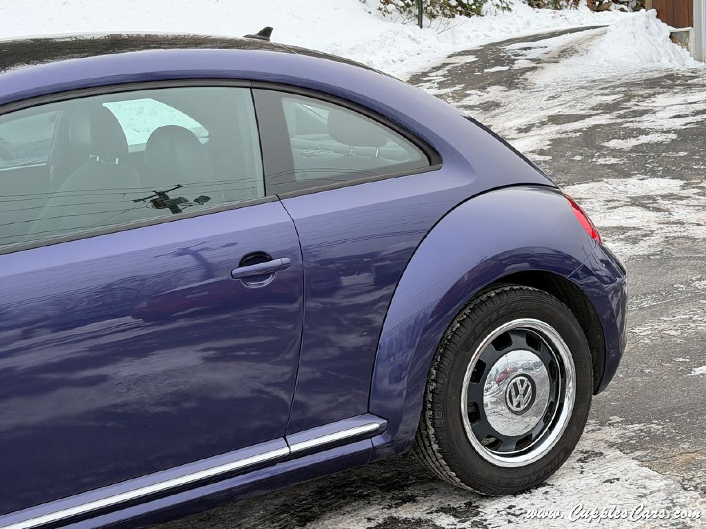 2014 Volkswagen Beetle Image 27