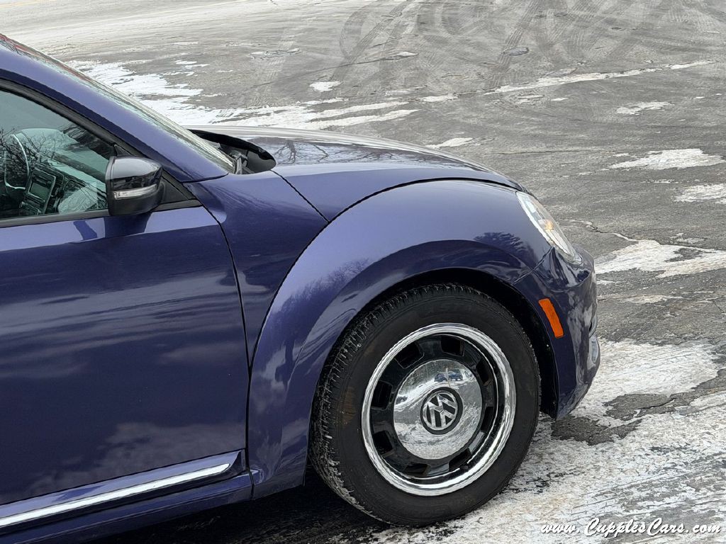 2014 Volkswagen Beetle Image 31