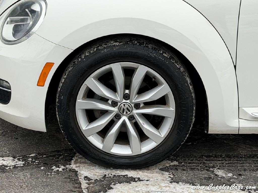 2013 Volkswagen Beetle Image 48