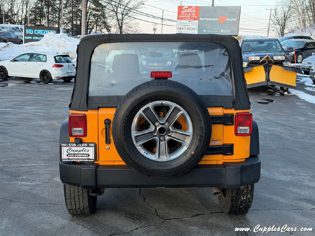 2012 Jeep Wrangler Image 30