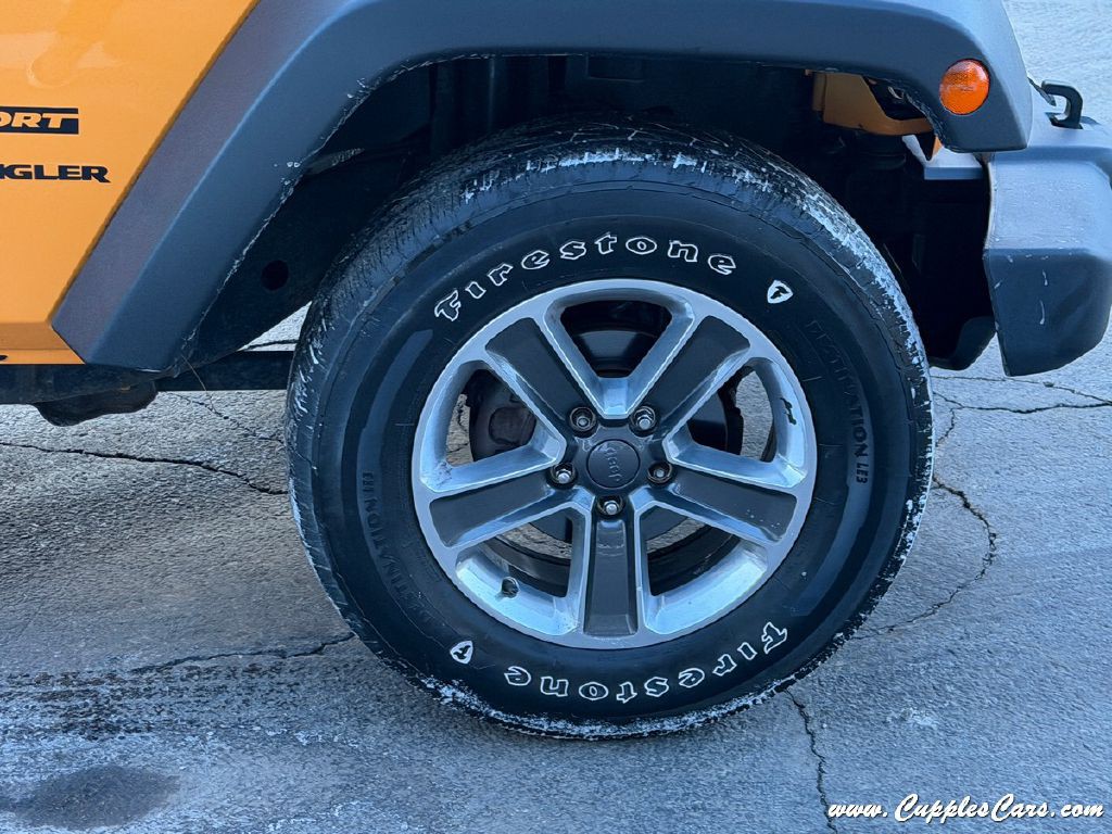 2012 Jeep Wrangler Image 33