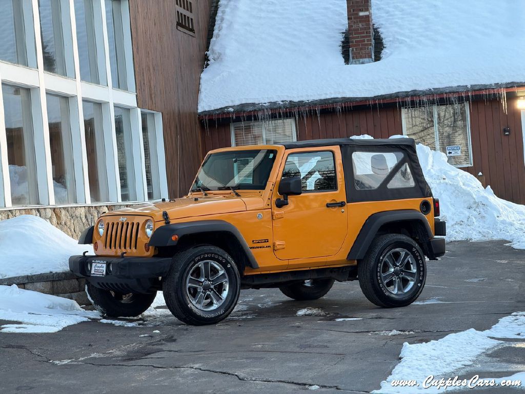 2012 Jeep Wrangler Image 2