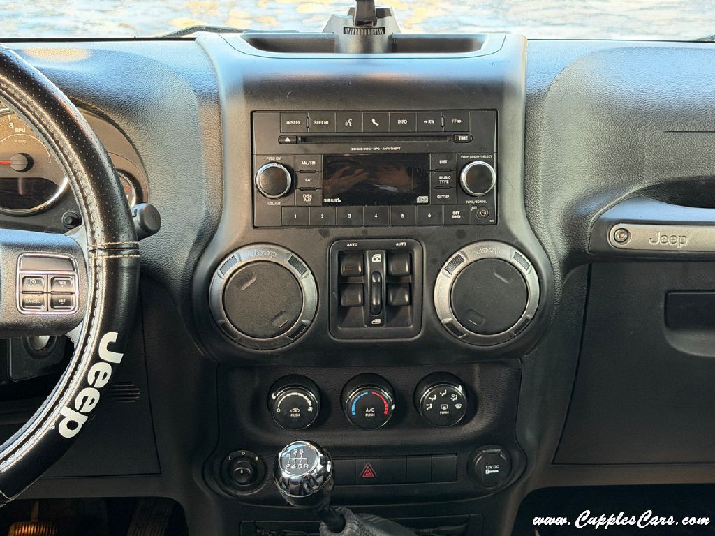 2016 Jeep Wrangler Unlimited Image 18