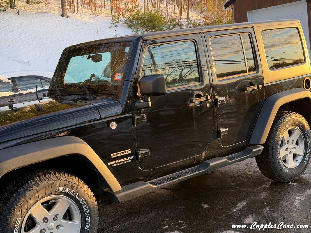 2016 Jeep Wrangler Unlimited Image 32