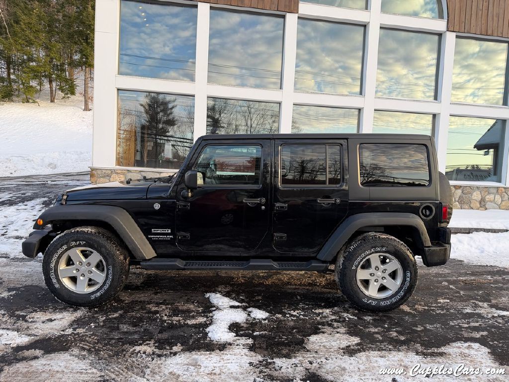 2016 Jeep Wrangler Unlimited Image 12