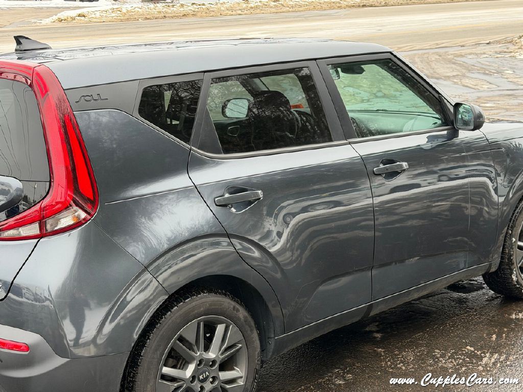 2020 Kia Soul Image 38