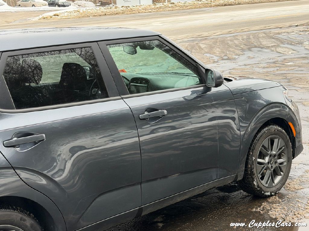 2020 Kia Soul Image 39