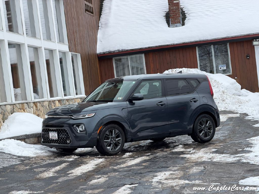 2020 Kia Soul Image 2