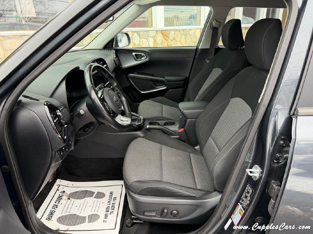 2020 Kia Soul Image 4