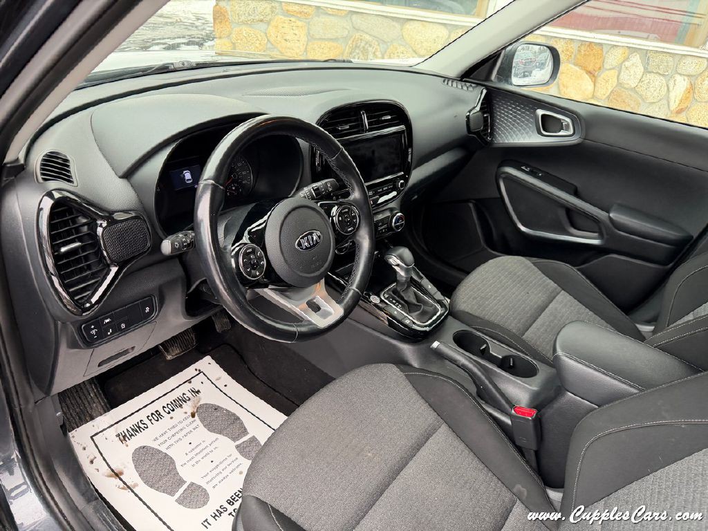 2020 Kia Soul Image 5