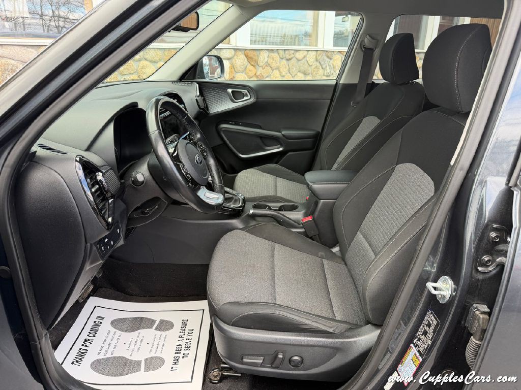 2020 Kia Soul Image 4