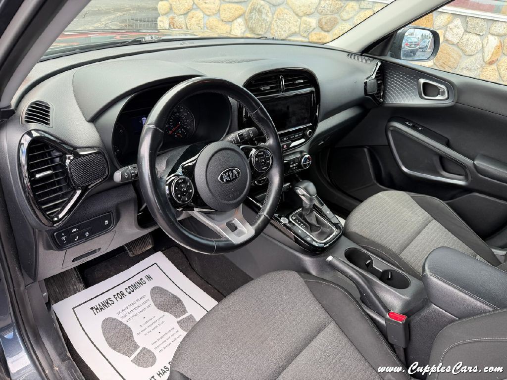 2020 Kia Soul Image 5