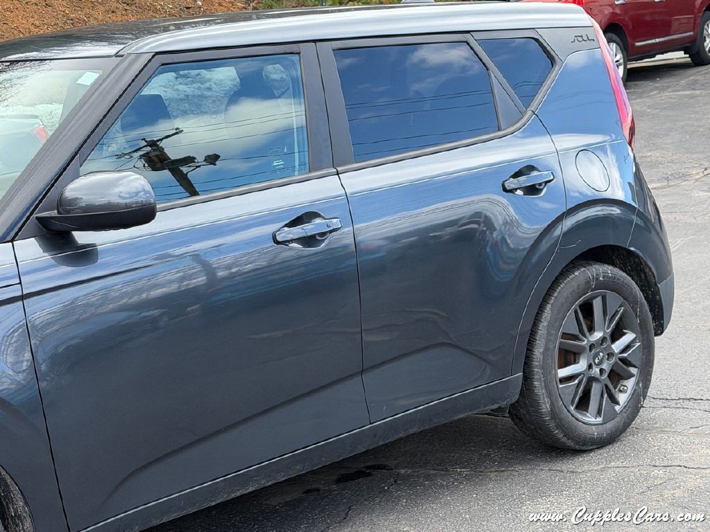2020 Kia Soul Image 33