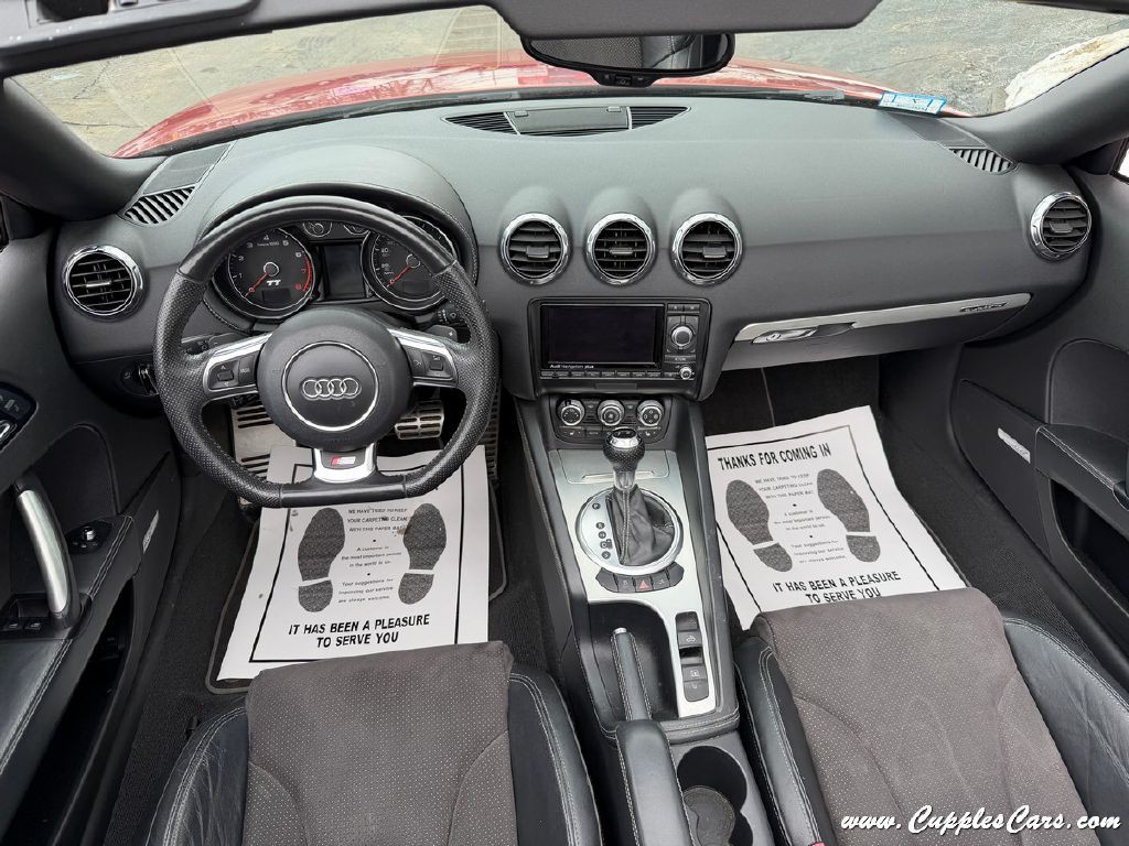 2011 Audi TT Image 14