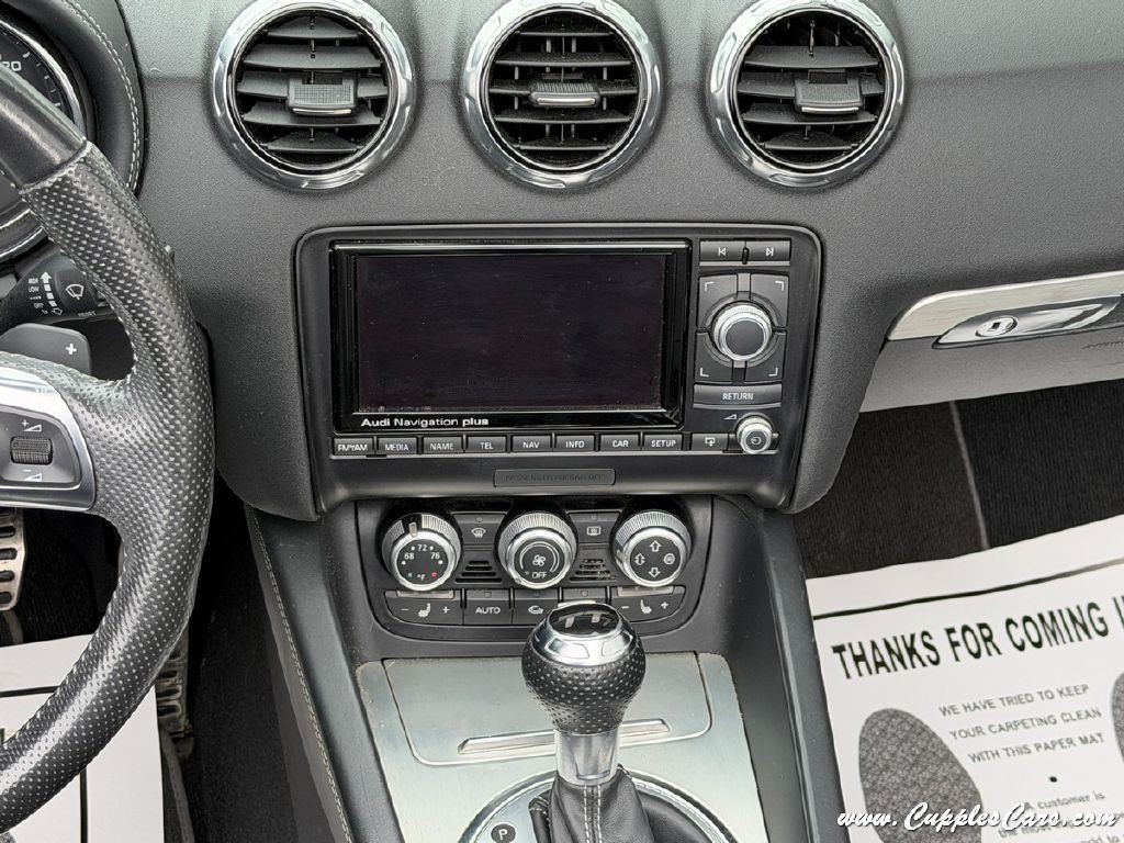 2011 Audi TT Image 16